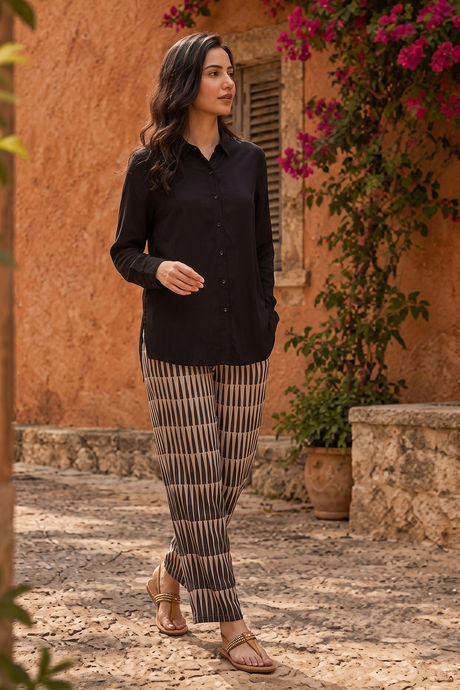 Zivame Woven Lifewear Set - Wood Ash Buy Zivame Woven Lifewear Set - Wood Ash